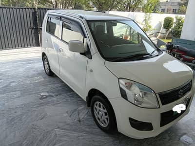 Suzuki Wagnor 2018 Vxl white