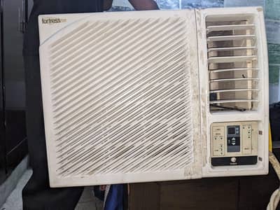 window ac remote wala