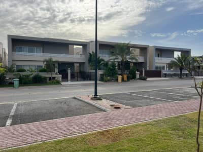 5 Bedroom Villa for sale in Bahria Paradise Brand new near park