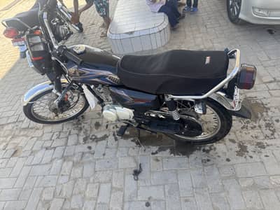 Honda CG 125 2023 but documents me 2025 he