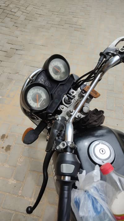 YAMAHA YBZ 125 model 10/2018