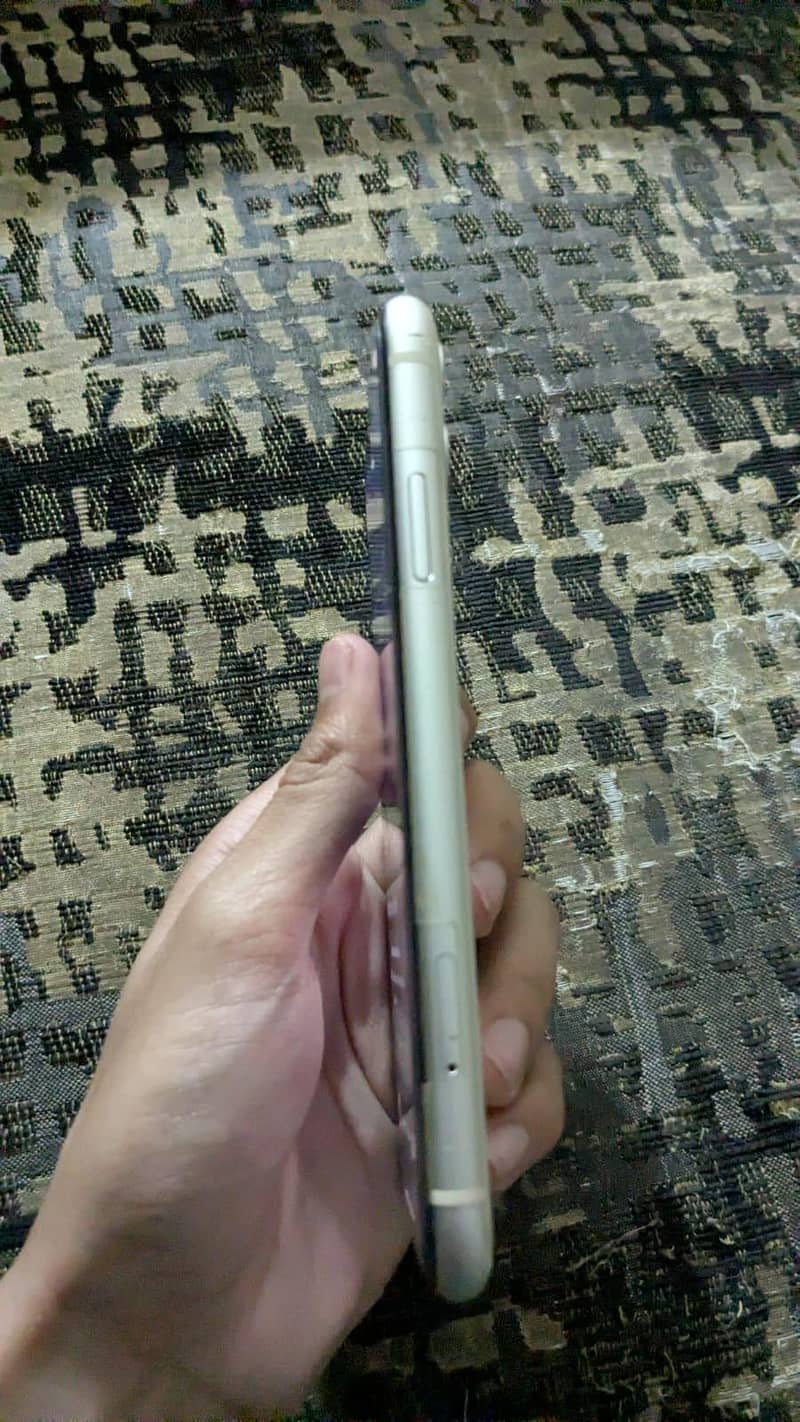 Iphone 11 3
