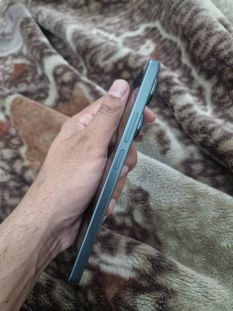 Redmi Note 13 Pro 4