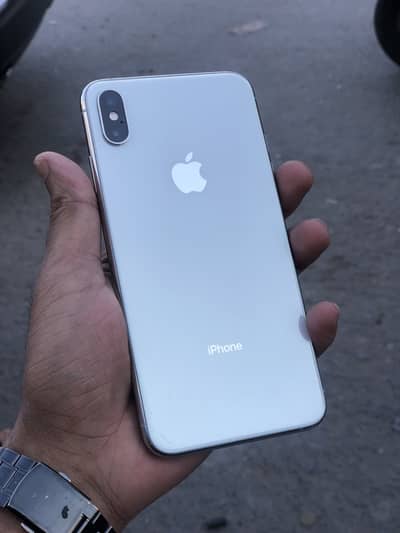 iPhone XS Max dual physical