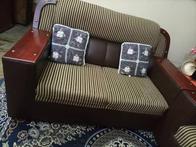 3,2,1 sofa set excellent condition