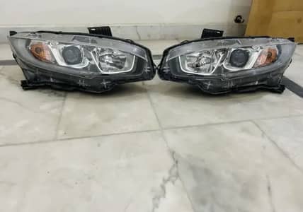 Honda Civic 2018 Headlights