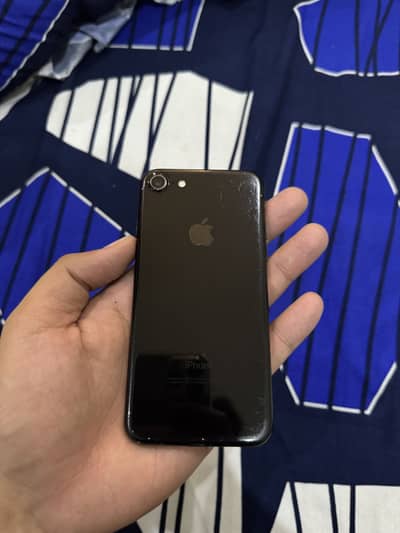 IPHONE 7 128 ALL OK AVAILABLE FOR SAL