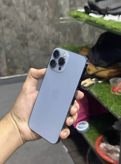 13 pro max 256Gb Factory Unlock