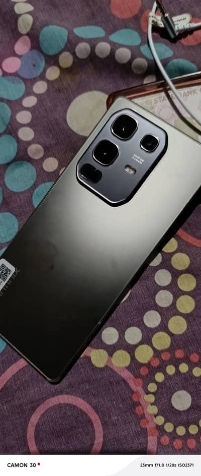 NOTE 50 WITH WIRELESS CHARGER AND  CHARGER NO BOX