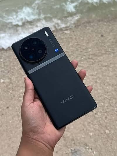 vivo x90s Gaming Phone