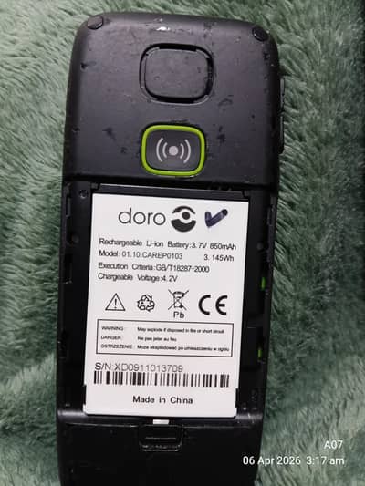 Easy to use phone for Seniors - Doro HandlePlus 334gsm