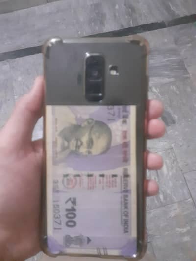 samsang galaxcy a8+ 4/64 all ok with finger