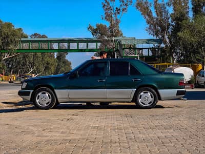 W124 Mercedes Benz 200D