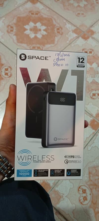 10 thousand mAh magsafe 1 year warranty