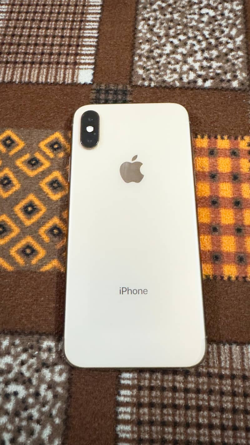 iPhone XS 1