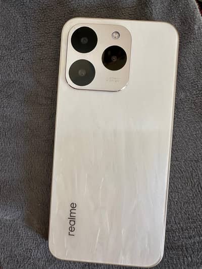 realme 15t 256