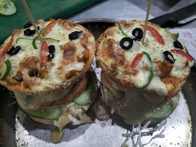 pizza bakery fast food chef