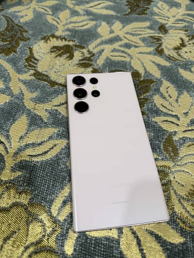 Samsung S23 Ultra 8GB 256 GB Just Like New