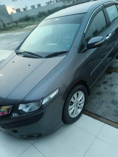 well maintain like new Honda city aspire 2019