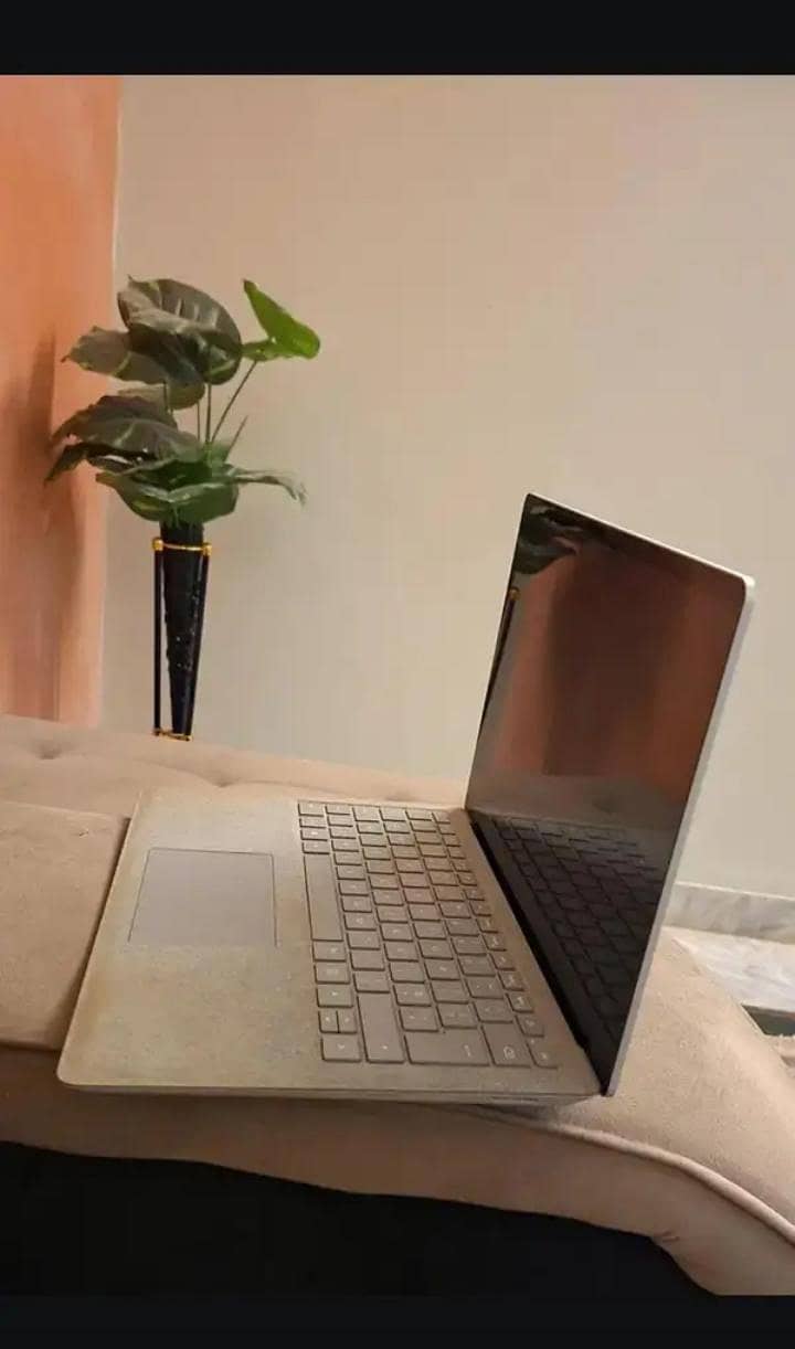 Microsoft Surface Book 2 0