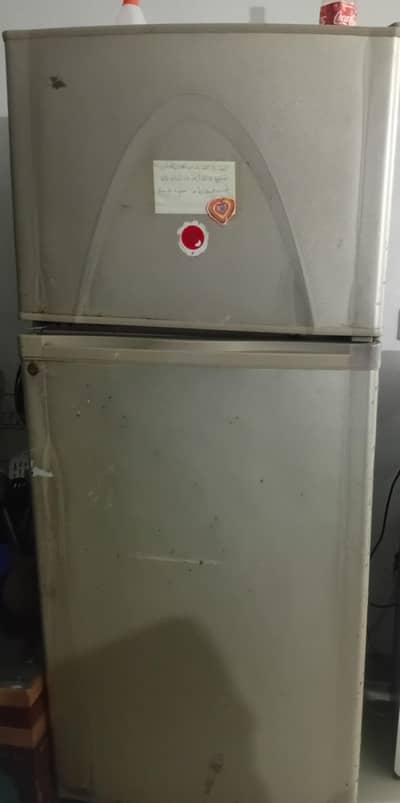 Dawlance refigerator large