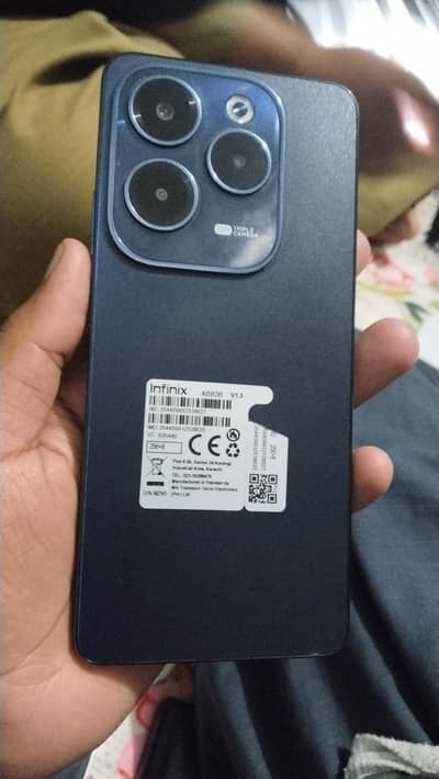 Infinix Hot 40 8/256 with box