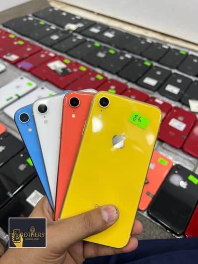 iphone xr 128gb 10/10 condition