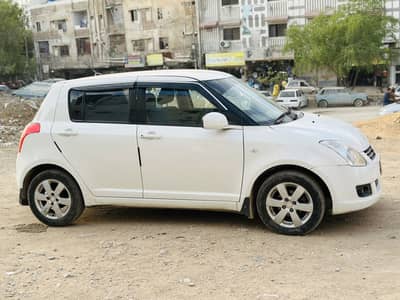 SUZUKI SWIFT 1.3 DLX 2019 AUTOMATIC