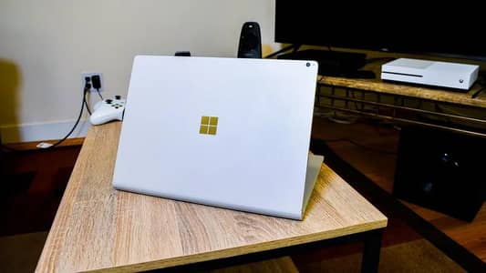 Core i7-10th generation 32_512 with 4gb nvidia card surface book 3