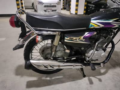 Honda 125 2020 model Hyderabad nmbr urgent sale 0/3/1/5/2/3/9/6/6/5/8