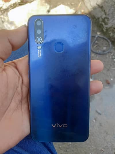 finger not working and touch thora toota huwa h baki all ok