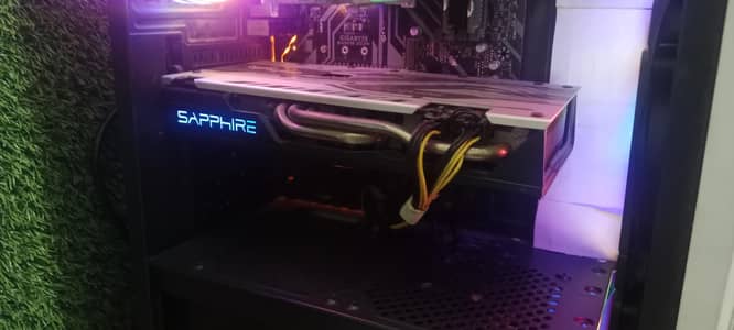 Rx580 (8gb sapphire nitro plus back Plated) (03204489881)