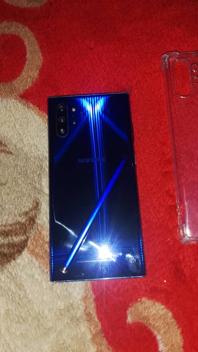 Samsung note 10 plus 5G. . .