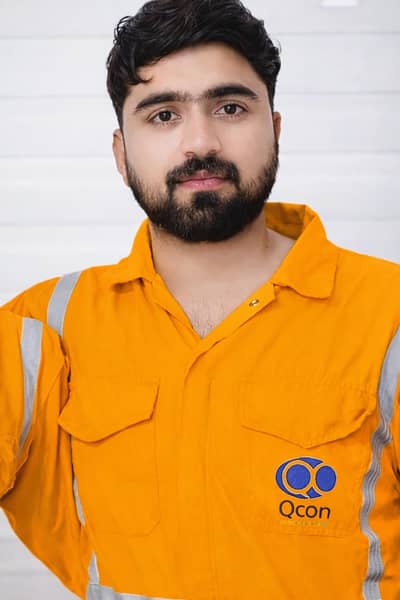 urgent job ki zarorat ha please jis k pass jab ha muj sa rabta kre