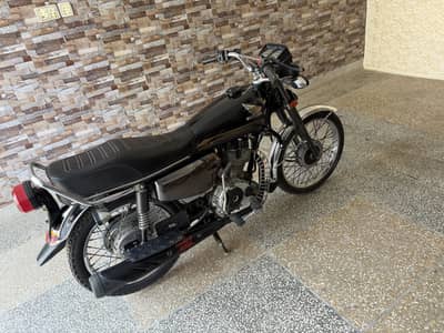 Honda CG 125 Self Start 2020 Model 2021 Registered Genuine Condition