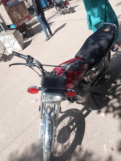 Honda 125s sliver addition