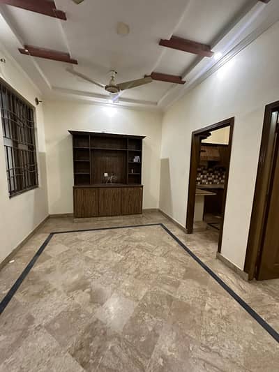 UPPER PORTION FOR RENT LOCATION CHAKLALA SCHEME 3