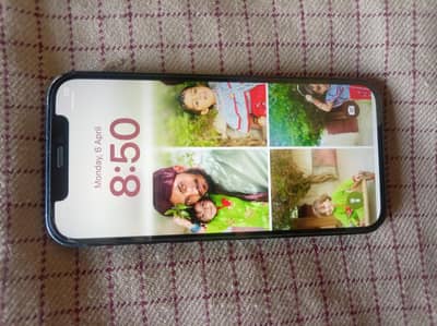 I phone 12 Watter pack original phone bh 85%