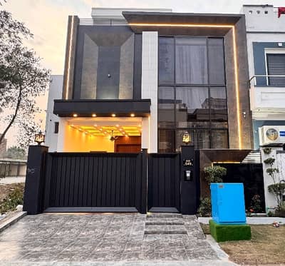 Prime Location 5 Marla House For sale In Citi Housing Society