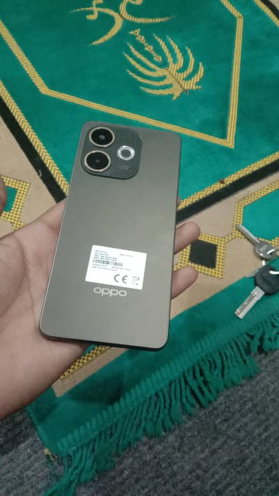 Oppo A5Pro 8/256 saf condition