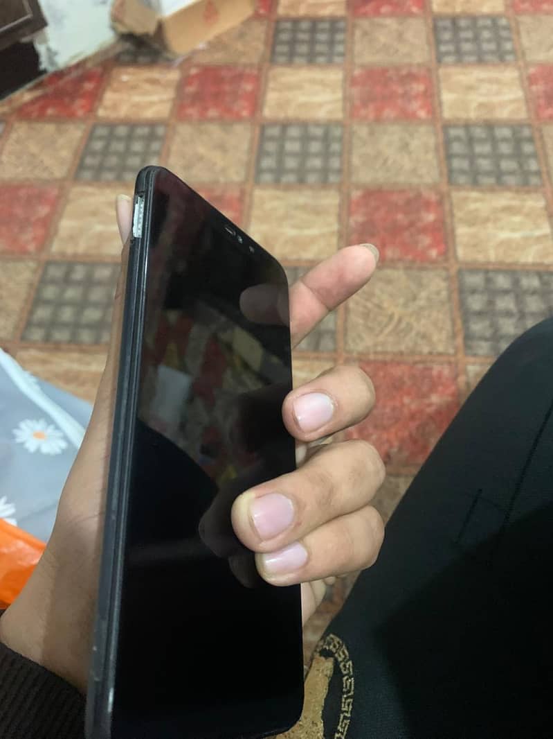 Redmi note 6 pro 3