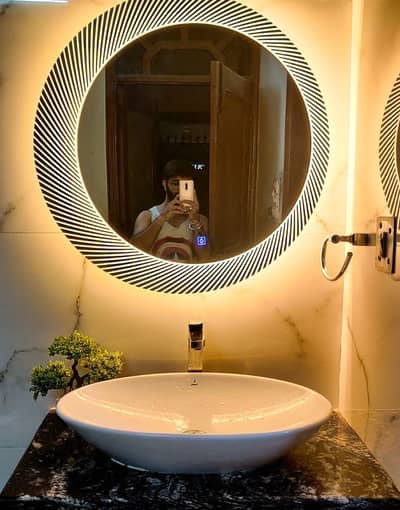 TOUCH LIGHT VANITY MIRROR