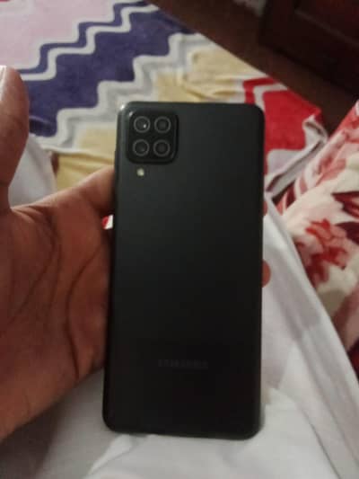 samsanga12  all OK just panel change with box and charger 4 128