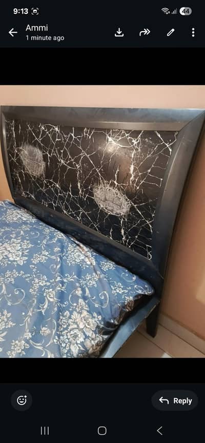 queen size bed for sale