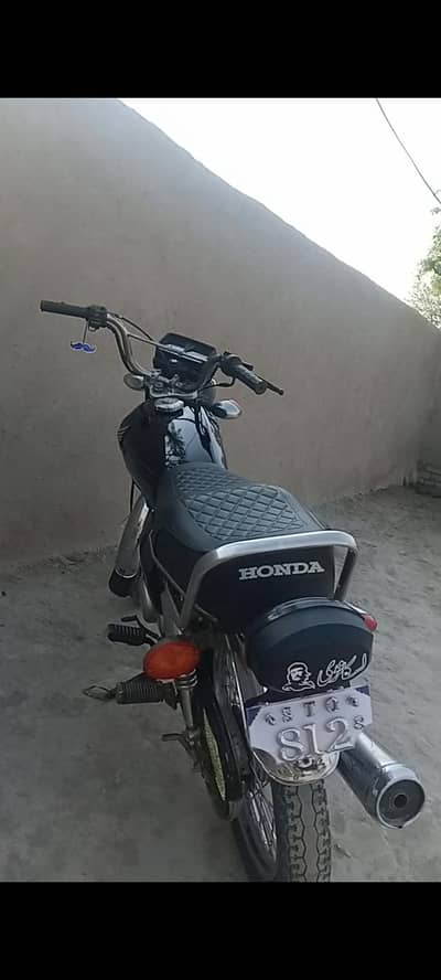 all okay Hy head ka Thora Kam Hy bus