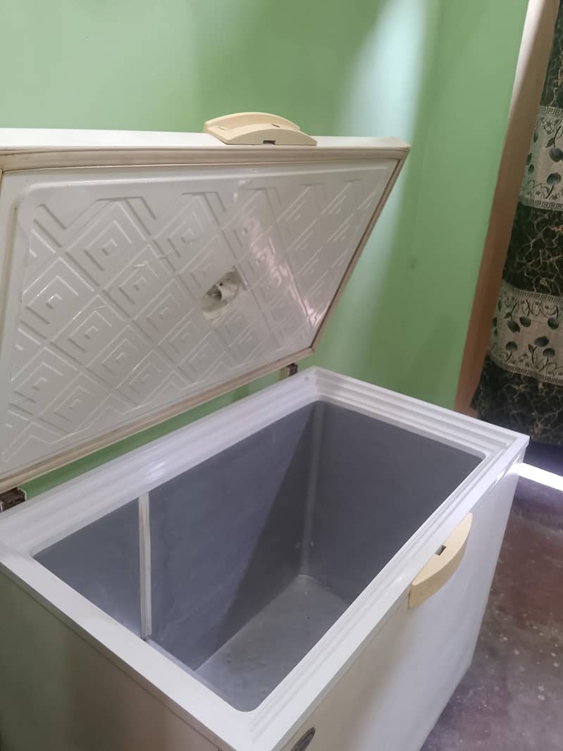 waves deep freezer 2