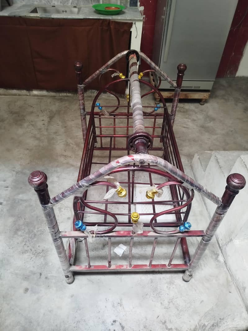 بچے کا جھولا 0