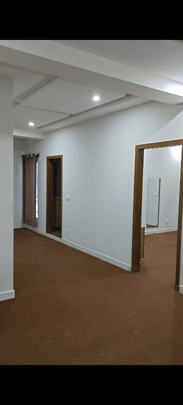 Beautiful Flat Available For Rent