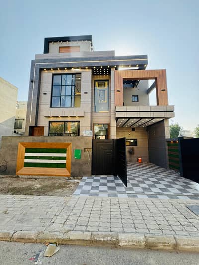 Beautiful 5.33 Marla House For Sale In Bahria Orchard Lahore Phase 1 (LDA Approved)