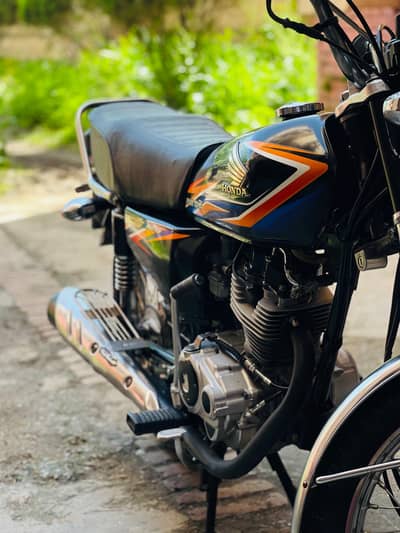 HONDA 125 NEET & GOOD CONDITION NO WORK REQUIRED JUST BUY & DRIVE